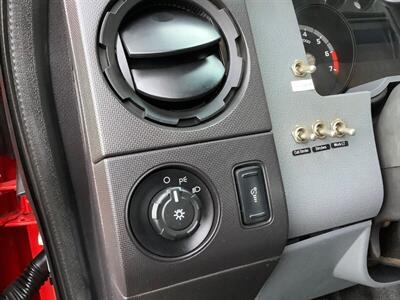 2012 Ford F-250 XLT  6.2L SERIVCE BODY - Photo 19 - Crest Hill, IL 60403