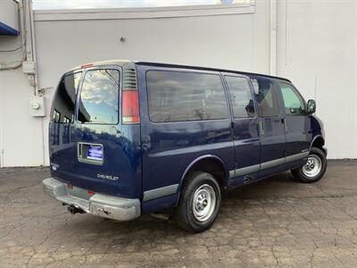 2002 Chevrolet Express G2500 LS   - Photo 7 - Crest Hill, IL 60403