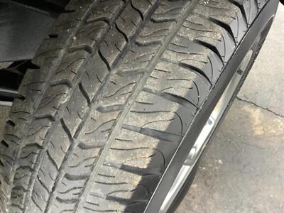 2002 Chevrolet Express G2500 LS   - Photo 45 - Crest Hill, IL 60403