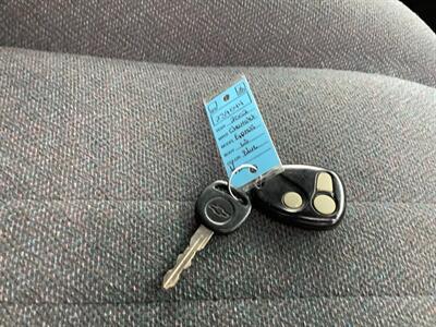 2002 Chevrolet Express G2500 LS   - Photo 44 - Crest Hill, IL 60403