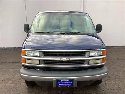 2002 Chevrolet Express G2500 LS   - Photo 9 - Crest Hill, IL 60403