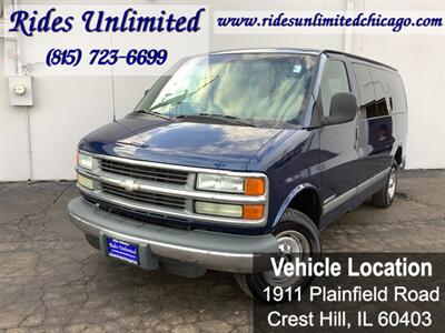 2002 Chevrolet Express G2500 LS   - Photo 1 - Crest Hill, IL 60403
