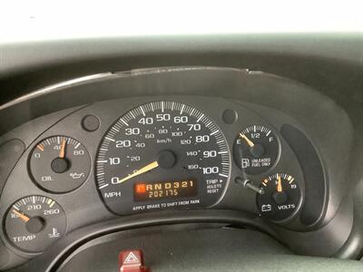 2002 Chevrolet Express G2500 LS   - Photo 15 - Crest Hill, IL 60403