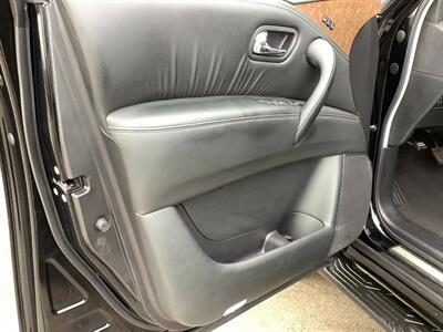 2017 INFINITI QX80 - Photo 14 - Crest Hill, IL 60403