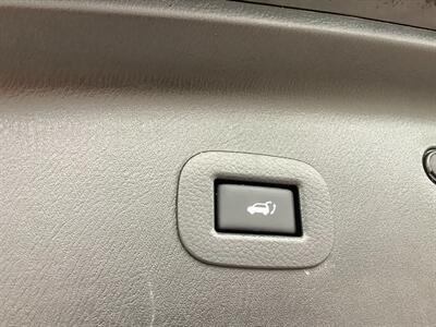 2017 INFINITI QX80 - Photo 38 - Crest Hill, IL 60403