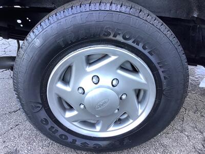 2013 Ford E-150   - Photo 28 - Crest Hill, IL 60403
