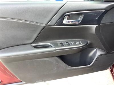 2015 Honda Accord Sport   - Photo 11 - Crest Hill, IL 60403