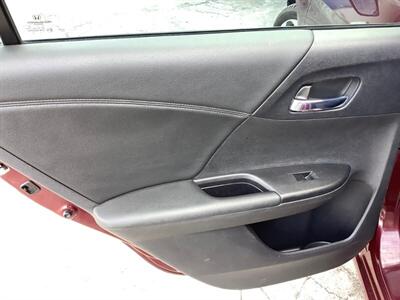 2015 Honda Accord Sport   - Photo 24 - Crest Hill, IL 60403