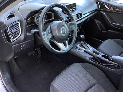 2014 Mazda Mazda3 i Touring   - Photo 13 - Crest Hill, IL 60403