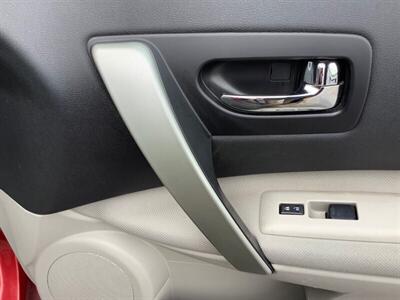 2014 Nissan Rogue Select S   - Photo 27 - Crest Hill, IL 60403