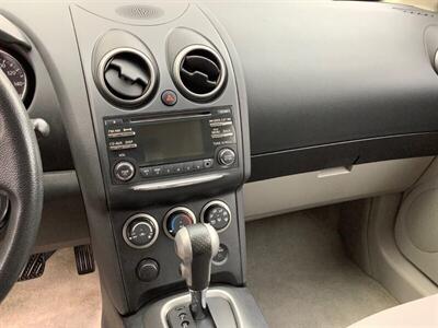 2014 Nissan Rogue Select S   - Photo 15 - Crest Hill, IL 60403