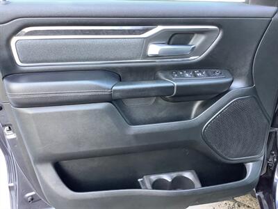 2019 RAM 1500 Big Horn   - Photo 14 - Crest Hill, IL 60403