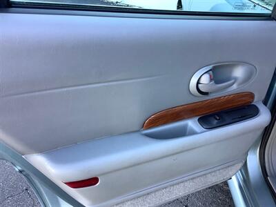 2003 Buick LeSabre Custom   - Photo 20 - Crest Hill, IL 60403