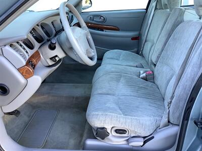 2003 Buick LeSabre Custom   - Photo 10 - Crest Hill, IL 60403