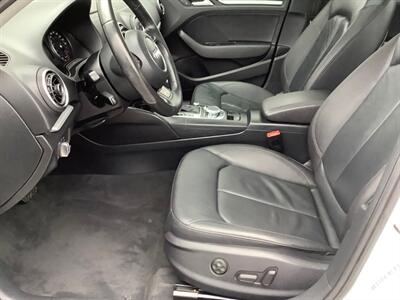 2015 Audi A3 2.0T quattro Premium - Photo 12 - Crest Hill, IL 60403