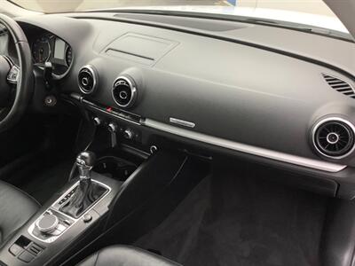 2015 Audi A3 2.0T quattro Premium - Photo 33 - Crest Hill, IL 60403
