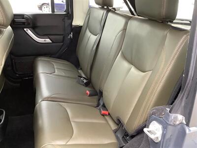 2017 Jeep Wrangler Sahara - Photo 29 - Crest Hill, IL 60403