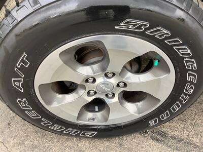 2017 Jeep Wrangler Sahara - Photo 48 - Crest Hill, IL 60403