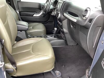 2017 Jeep Wrangler Sahara - Photo 35 - Crest Hill, IL 60403