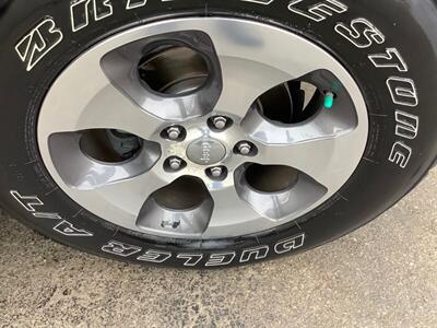 2017 Jeep Wrangler Sahara - Photo 47 - Crest Hill, IL 60403