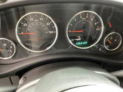 2017 Jeep Wrangler Sahara - Photo 19 - Crest Hill, IL 60403