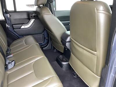 2017 Jeep Wrangler Sahara - Photo 31 - Crest Hill, IL 60403