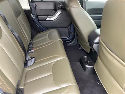 2017 Jeep Wrangler Sahara - Photo 32 - Crest Hill, IL 60403