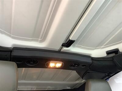 2017 Jeep Wrangler Sahara - Photo 39 - Crest Hill, IL 60403