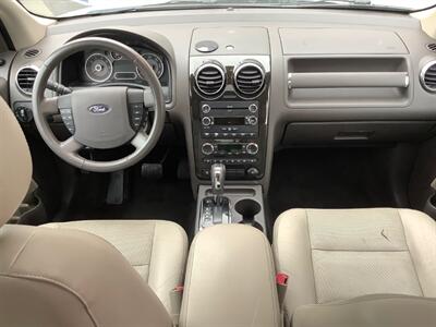 2008 Ford Taurus X SEL   - Photo 36 - Crest Hill, IL 60403