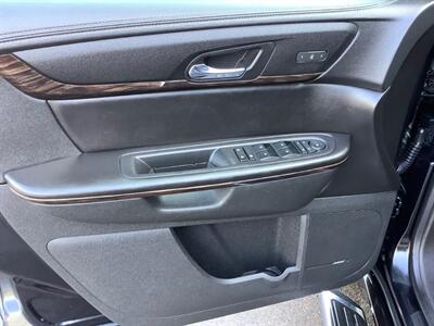 2014 GMC Acadia Denali - Photo 12 - Crest Hill, IL 60403