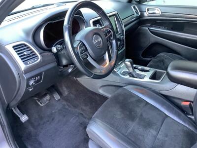 2017 Jeep Grand Cherokee Altitude   - Photo 16 - Crest Hill, IL 60403
