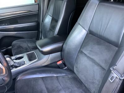 2017 Jeep Grand Cherokee Altitude   - Photo 28 - Crest Hill, IL 60403