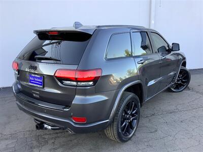 2017 Jeep Grand Cherokee Altitude   - Photo 6 - Crest Hill, IL 60403