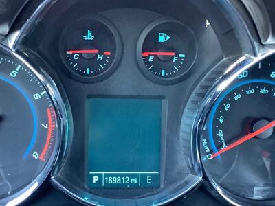 2014 Chevrolet Cruze 2LT Auto   - Photo 22 - Crest Hill, IL 60403