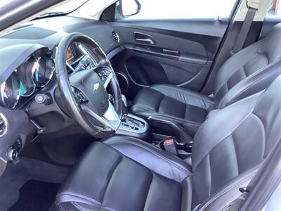 2014 Chevrolet Cruze 2LT Auto   - Photo 16 - Crest Hill, IL 60403