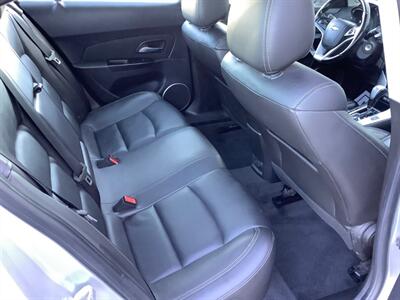2014 Chevrolet Cruze 2LT Auto   - Photo 29 - Crest Hill, IL 60403