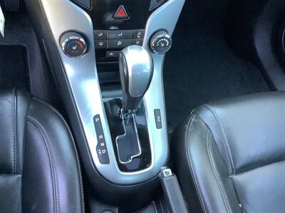2014 Chevrolet Cruze 2LT Auto   - Photo 21 - Crest Hill, IL 60403