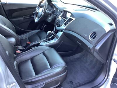2014 Chevrolet Cruze 2LT Auto   - Photo 31 - Crest Hill, IL 60403