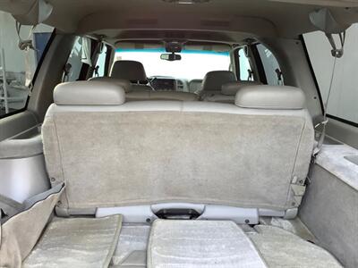 1999 Chevrolet Suburban K1500   - Photo 34 - Crest Hill, IL 60403