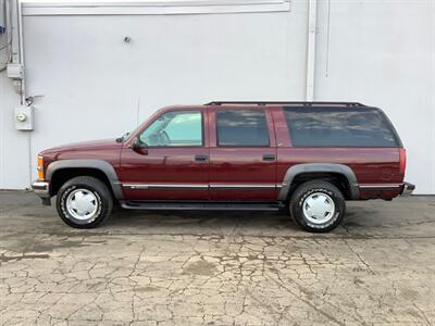 1999 Chevrolet Suburban K1500   - Photo 3 - Crest Hill, IL 60403