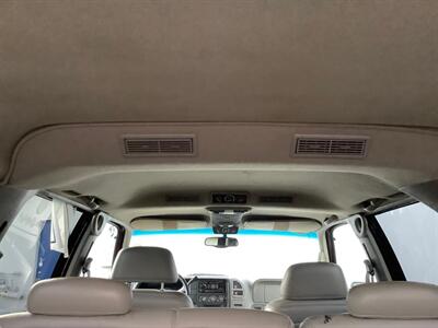 1999 Chevrolet Suburban K1500   - Photo 35 - Crest Hill, IL 60403