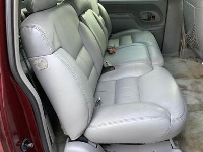 1999 Chevrolet Suburban K1500 LT - Photo 26 - Crest Hill, IL 60403