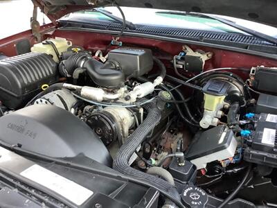 1999 Chevrolet Suburban K1500 LT - Photo 37 - Crest Hill, IL 60403