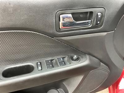 2008 Ford Fusion V6 SE - Photo 11 - Crest Hill, IL 60403