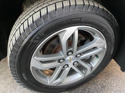 2017 Chevrolet Equinox Premier - Photo 39 - Crest Hill, IL 60403