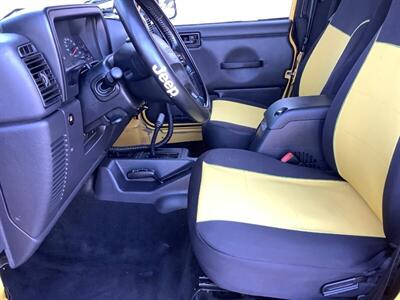 2004 Jeep Wrangler X - Photo 12 - Crest Hill, IL 60403