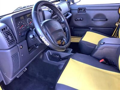 2004 Jeep Wrangler X   - Photo 13 - Crest Hill, IL 60403