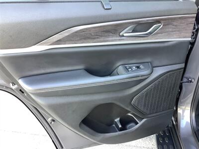2024 Jeep Grand Cherokee Limited - Photo 39 - Crest Hill, IL 60403