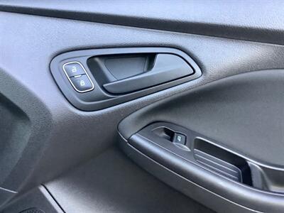 2017 Ford Focus S   - Photo 26 - Crest Hill, IL 60403