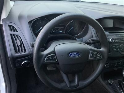 2017 Ford Focus S   - Photo 16 - Crest Hill, IL 60403